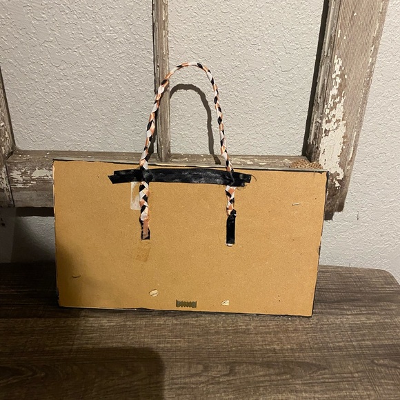 Love grows here rustic handmade sign - Picture 2 of 7